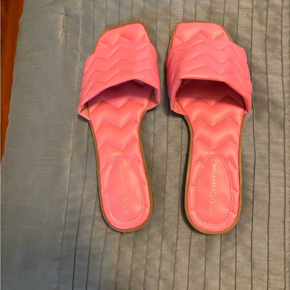 These BCBG Generation flip flops are hot pink.  NEW without tags  Never worn.